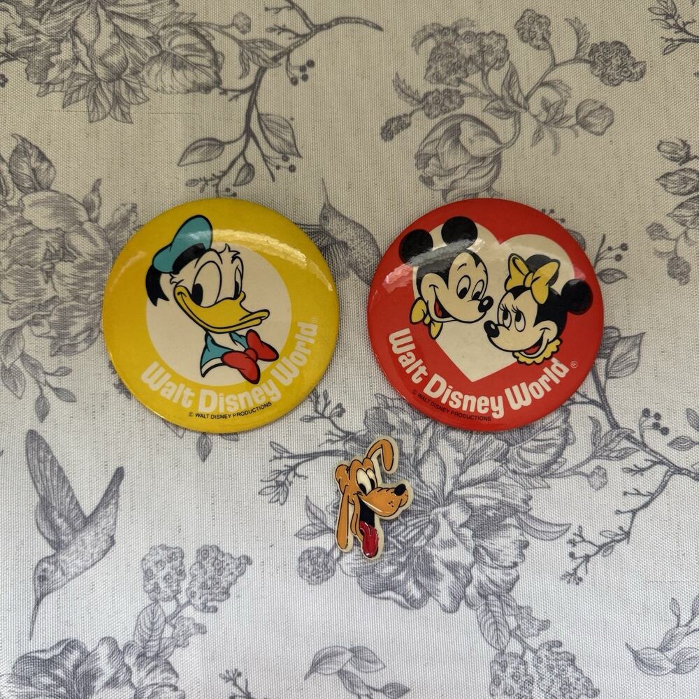 Vtg Walt Disney World 80s Mickey Minnie Mouse Pluto Donald Duck Button Pin Lot